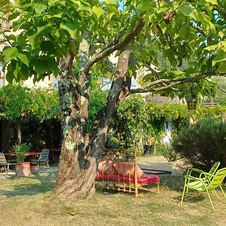 Bed & Breakfast L'ancienne Taverne D'hotes Et Souspierre